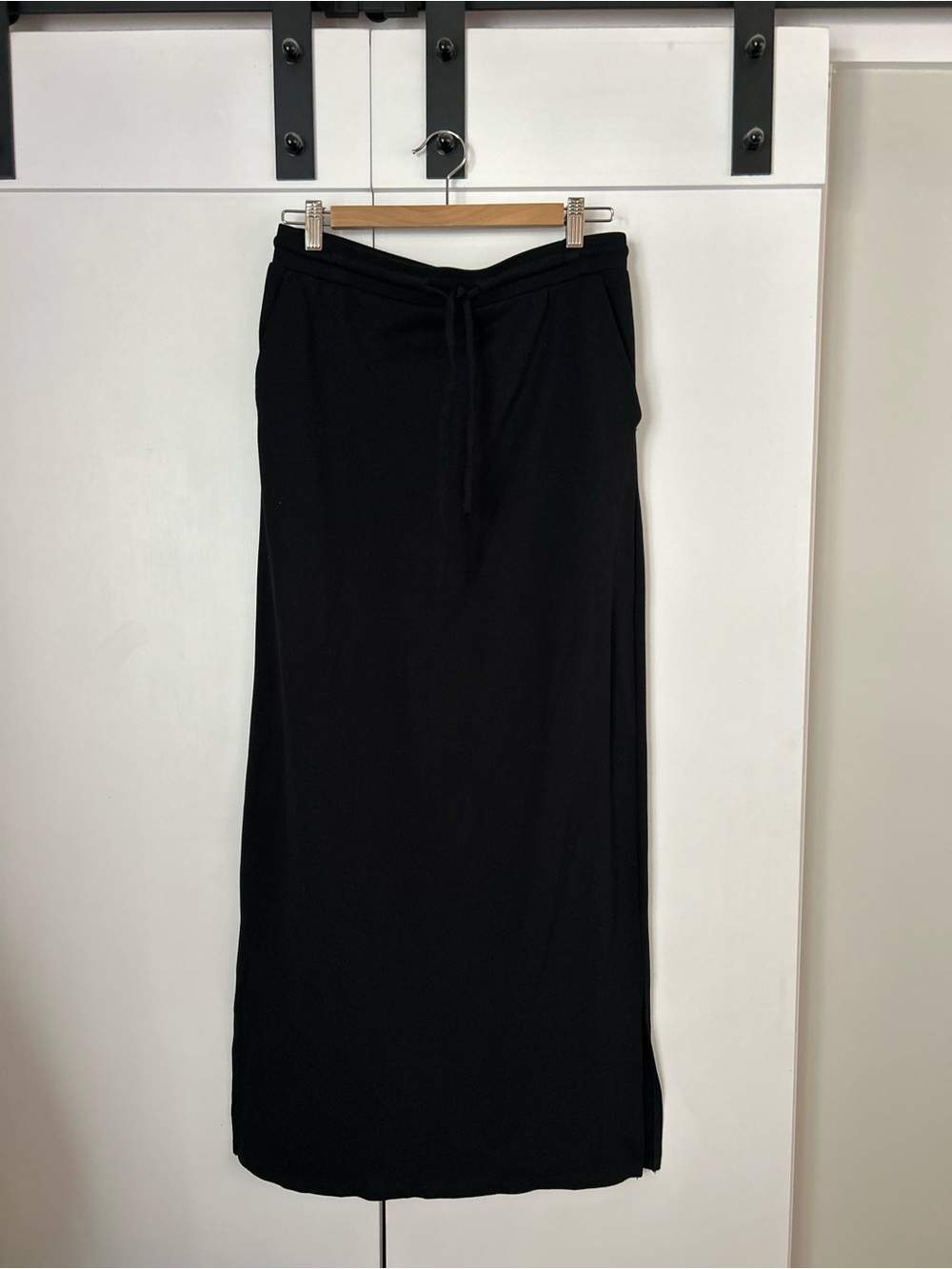 Inherit Co. Jordan maxi skirt, black size medium
